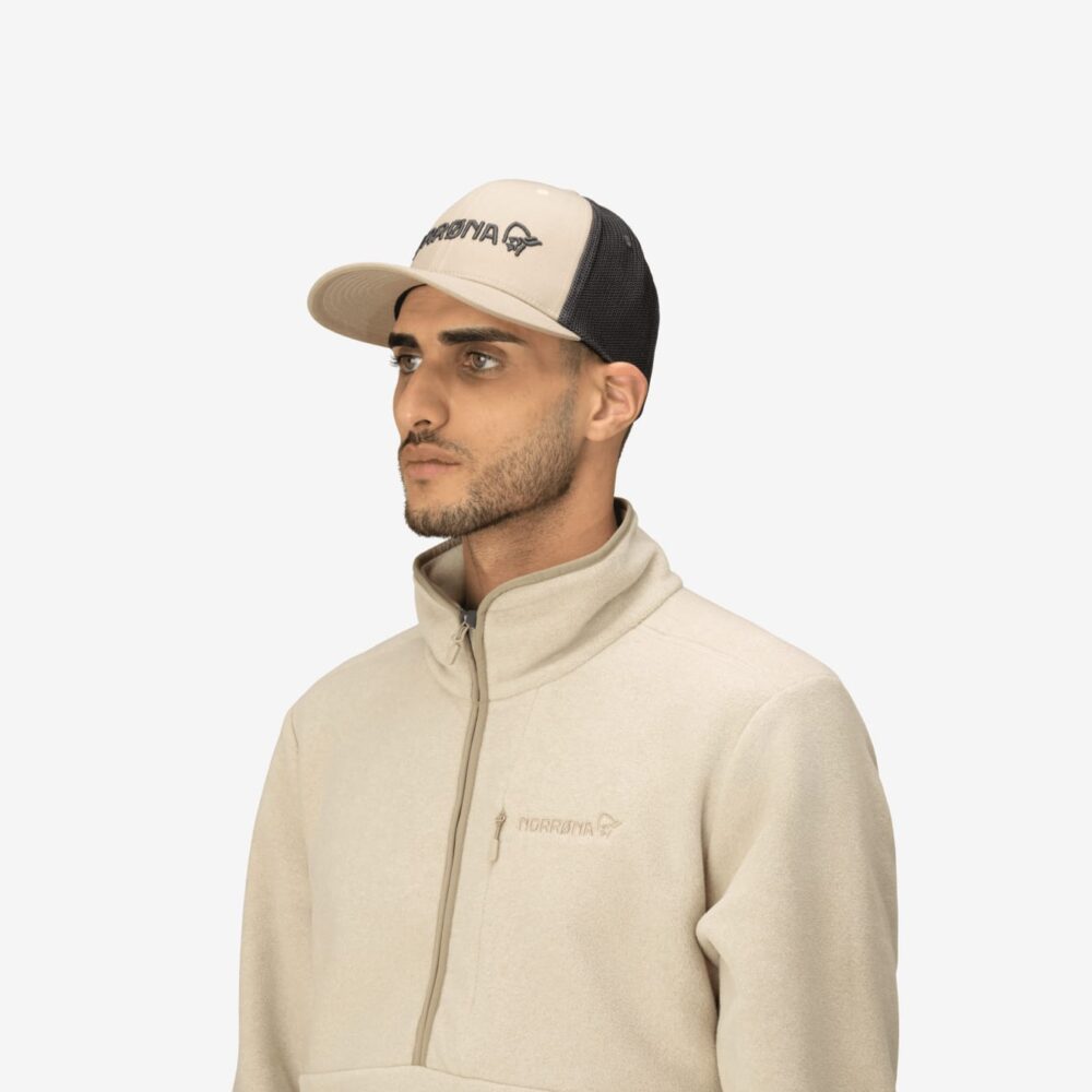 Norröna /29 3D mesh Flexfit Cap Oyster Grey - Image 2