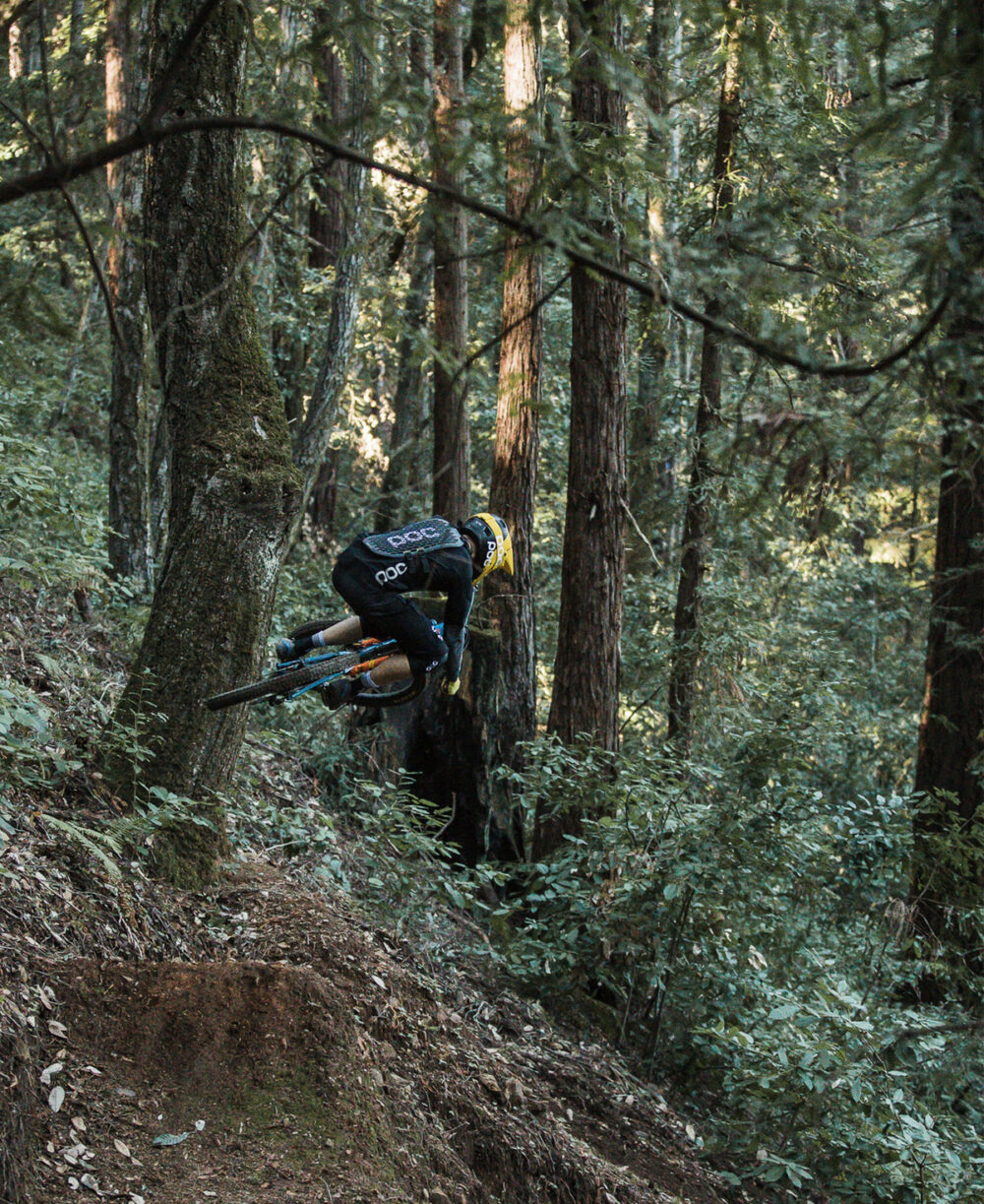 POC Essential DH LS Jersey Carbon Black - Image 2