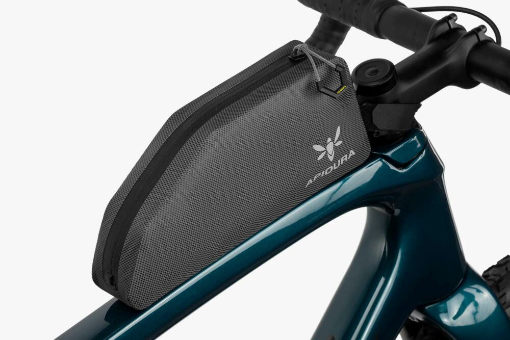 Apidura Expedition Bolt On Top Tube Pack (1L) - Image 2