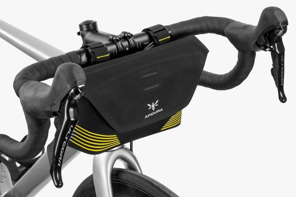 Apidura Racing Handlebar Pack (2L) - Image 3